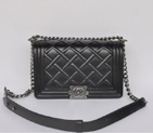 2014 Boy Chanel Flap Shoulder Bag A68086 Calfskin Black A68086