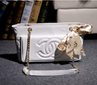 2014 Chanel A66345 sheepskin leahter portable shoulder bag in White A66345