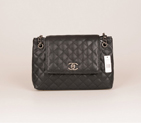 2015 Chanel Large Caviar Leather Messenger Bag A68672 Black A68672