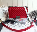 2017 Chanel Boy Flap Shoulder Bag Lambskin Leather A67086 Red A67086