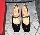 2017 Valentino women shoes in Patent leather