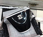 2018 Chanel Bucket bag A57636