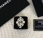 2018 Chanel Cuff CJ0447