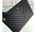2018 Chanel Pouch A83545