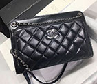 2018 Chanel Shoulder Messenger Bag A57820