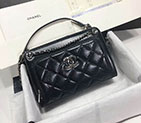 2018 Chanel Shoulder Messenger Bag A57821