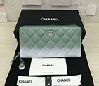 2018 Chanel Zipped Wallet A70248