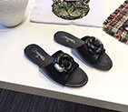 2018 chanle women Slippers in Calfskin CHW1823