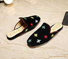 2018 gucci women Slippers in rivet