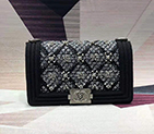 2019 Chanel boy chanel handbag A67086