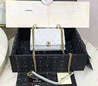 2020 Chanel 19 flap bag AS1171