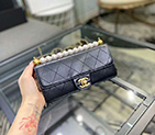 2020 Chanel clutch with chain AP1001