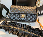2020 Chanel flap bag AS2204