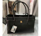 2022 Chanel shopping bag A93748