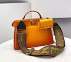 2022 Fendi Peekaboo ISeeU Medium