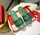 2023 Valentino women shoes