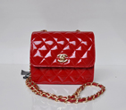 Chanel A67116 Classic mini Flap Bag Patent leather Red in Gold A67116
