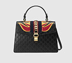 Gucci Sylvie Gucci Signature bag 431665 CWCJG 8541