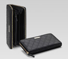 zip around wallet with gucci trademark engraved me