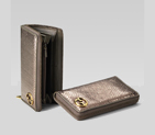 continental wallet with double G detail
