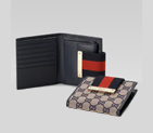 wallet with engraved gucci script logo
