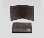 bi-fold wallet with interlocking G ornament