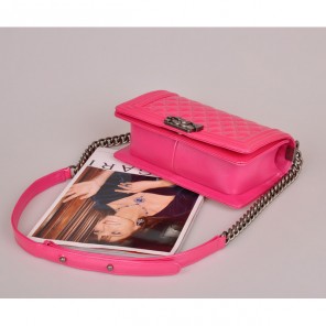 2014 Boy Chanel A67086 Flap Shoulder Bag Original Patent Leather Rose