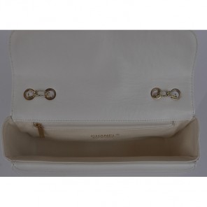 2014 Chanel Flap Shoulder Bag Sheepskin Leather A4026 White