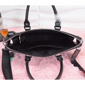 2014 Prada shoulder bag 11058 in Black