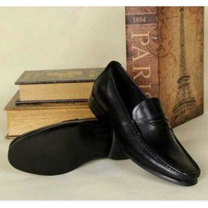 2015 Gucci men business shoes in calf leather