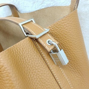 2015 Hermes Picotin Lock MM Bags Clemence Leather H1048 Camel
