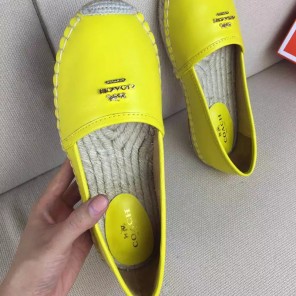 2016 Coach women shoes in Calfskin leather