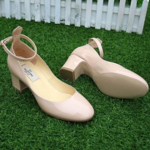 2016 Valentino women shoes in Patent leather