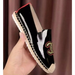 2016 chanle women casual shoes in Patent leather