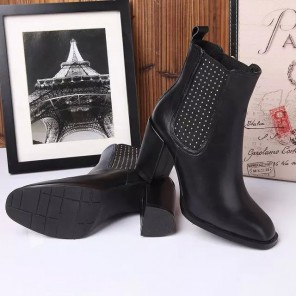 2016 gucci women Calfskin leather short Boot with Rivet