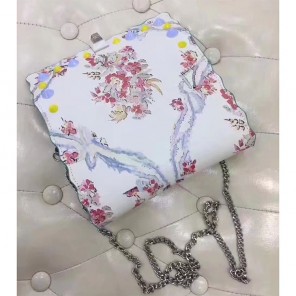 2017 Fendi Chain Clutch bag in calfskin leather F1011