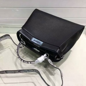 2017 Fendi Peekaboo Regular handbag in leather 8BN290