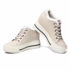 2017 Givenchy women Sneakers in Calfskin leather