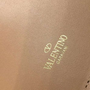 2017 Valentino Garavani shoulder bag in calfskin