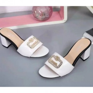 2017 chanle women Slippers in Calfskin leather