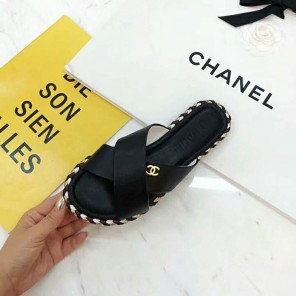 2018 chanle women Slippers in Lambskin