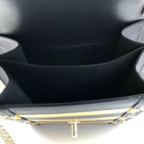 2019 Chanel BOY CHANEL HANDBAG