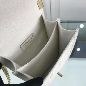 2019 Chanel BOY CHANEL HANDBAG