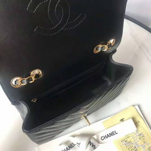 2019 Chanel mini flap bag
