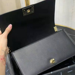 2019 Le Boy Chanel Flap Shoulder Bag