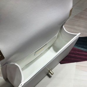 2019 Le Boy Chanel Flap Shoulder Bag