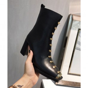 2019 chanle women Boots in Calfskin