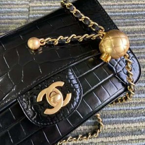 2020 Chanel flap bag