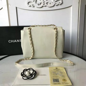2020 Chanel shoulder bag