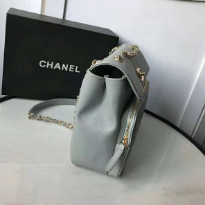 2020 Chanel shoulder bag